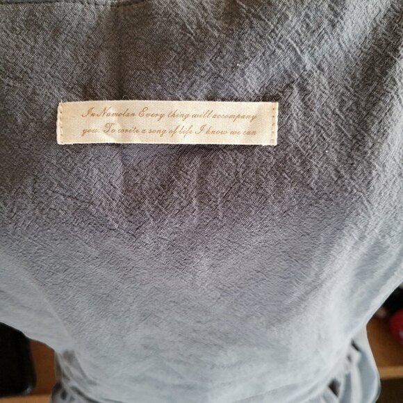 NWOT Gray Crossback Full Apron.  One size. - Picture 2 of 5